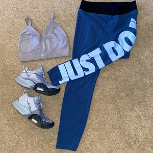 Nike Blue Ankle Length Leggings